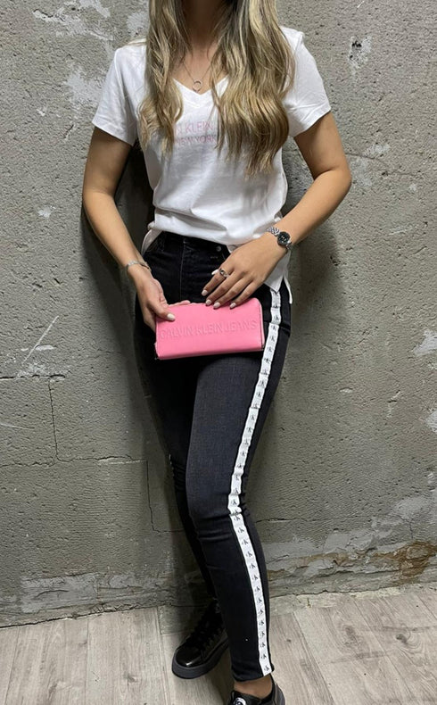 CalvinKlein Jeans for women גינס קלווין לנשים